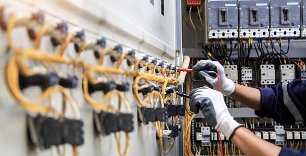 Professional Electrician technician working in Woodbourne, PA